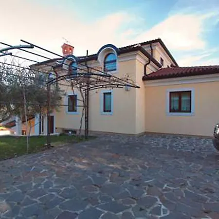 Apartment Teuta